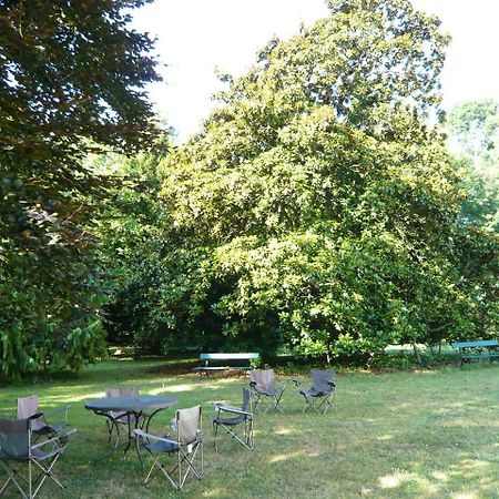 Les Longchamps Bed & Breakfast Neuille Ngoại thất bức ảnh
